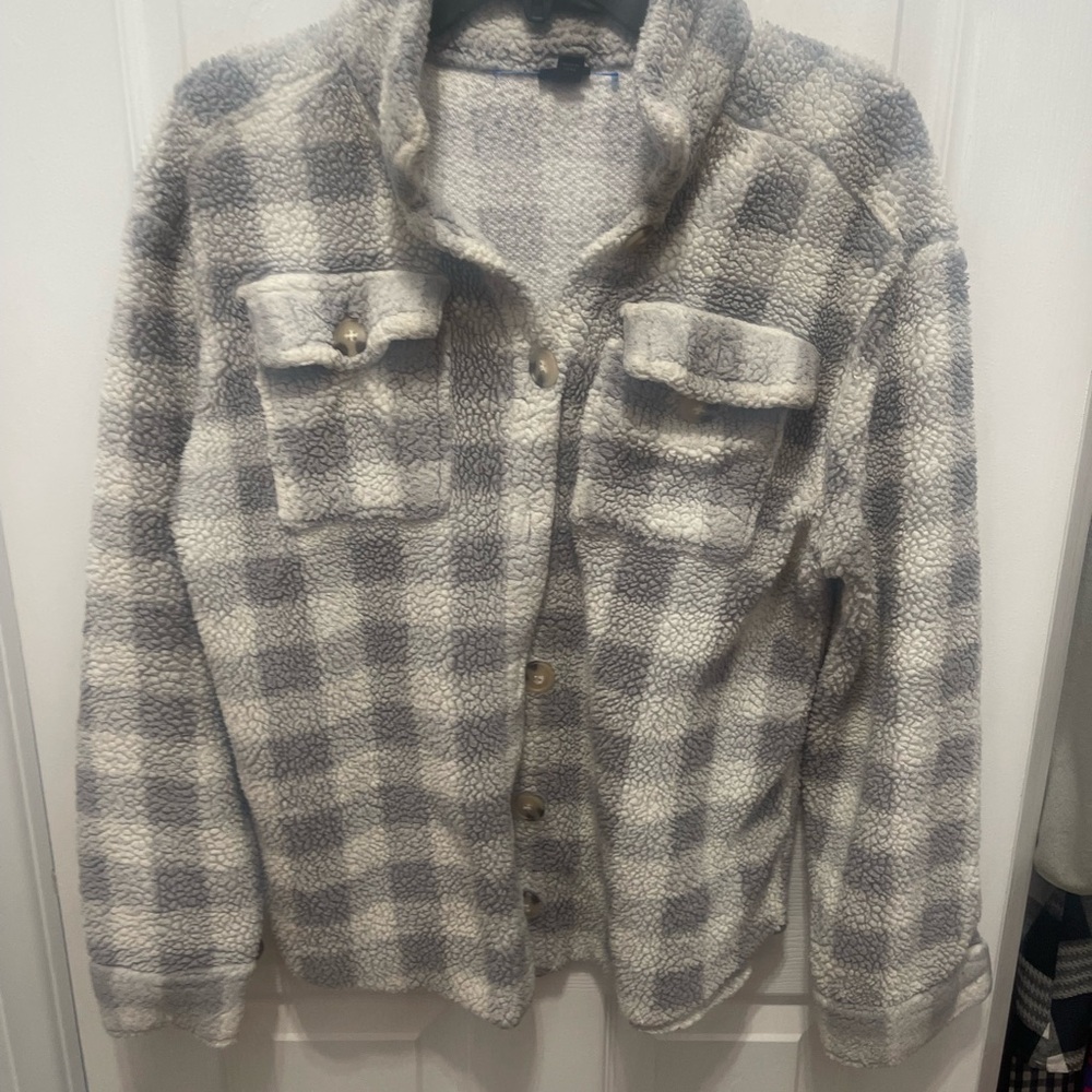 art class Fuzzy Gray and White Plaid Button Down Shirt - Picture 7 of 10
